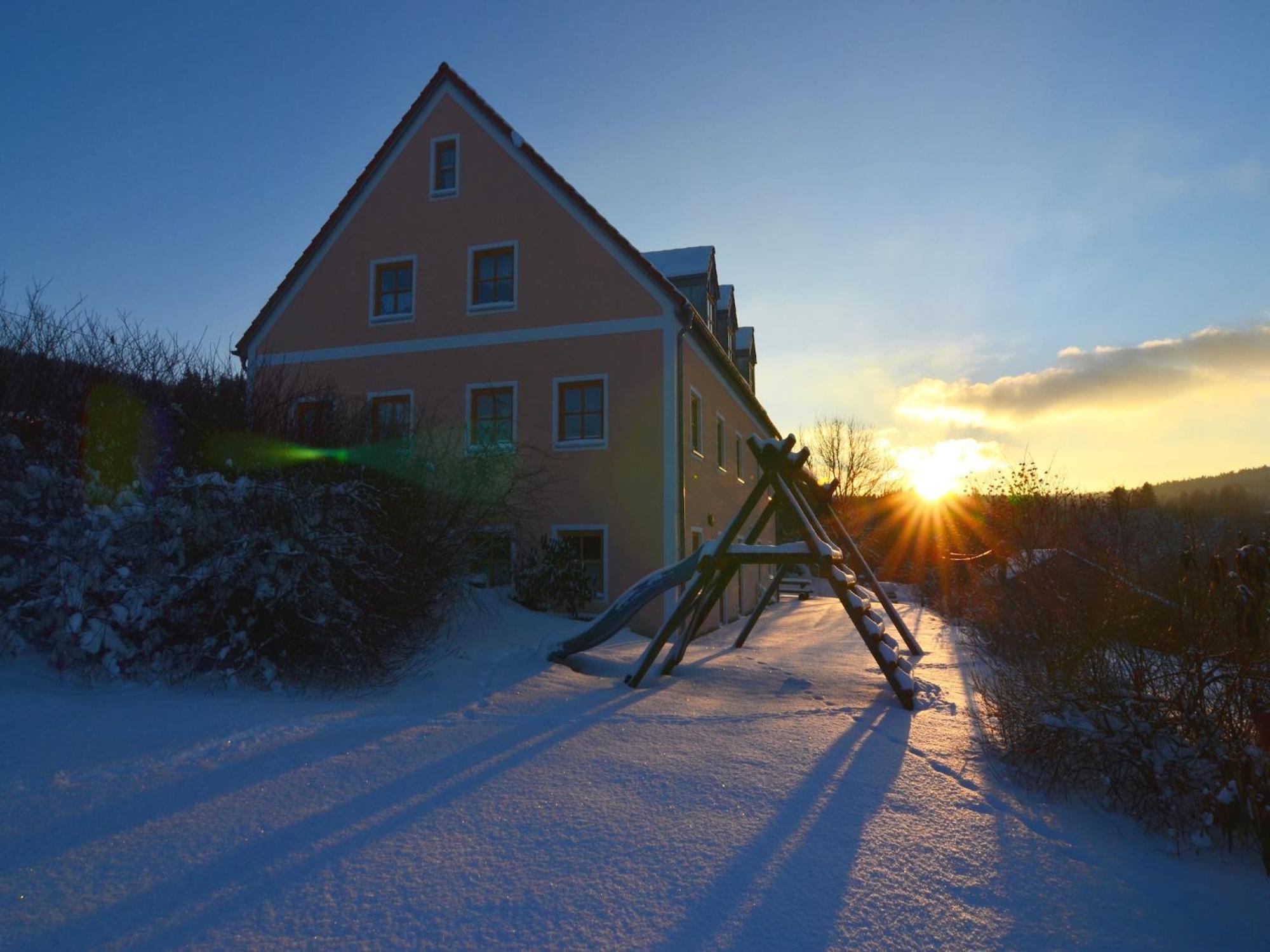 Spacious Apartment With Sauna In Schonsee Dietersdorf エクステリア 写真